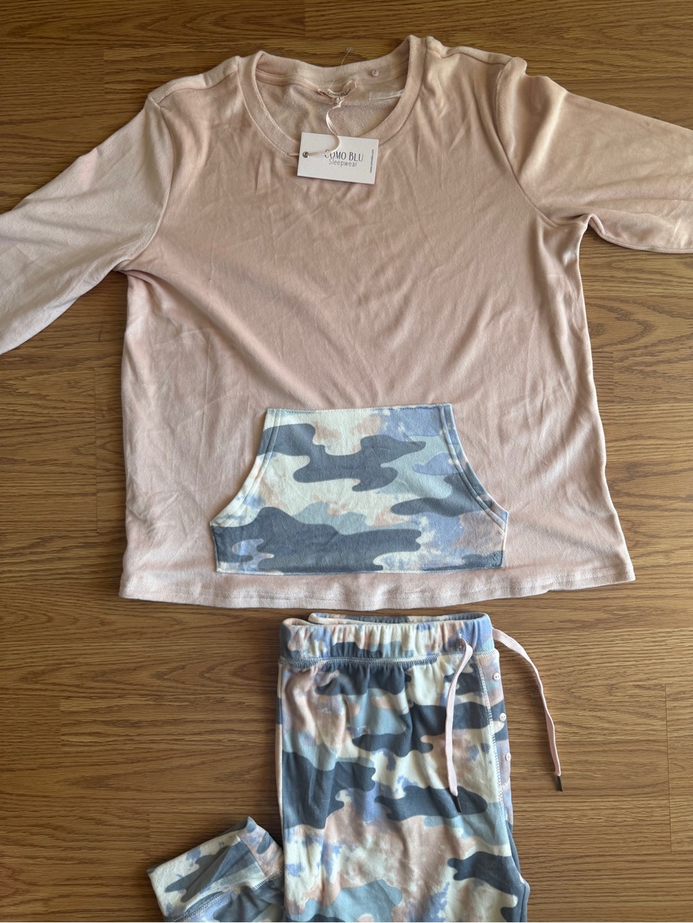 Velour Pajama Set - Picture 2 of 11